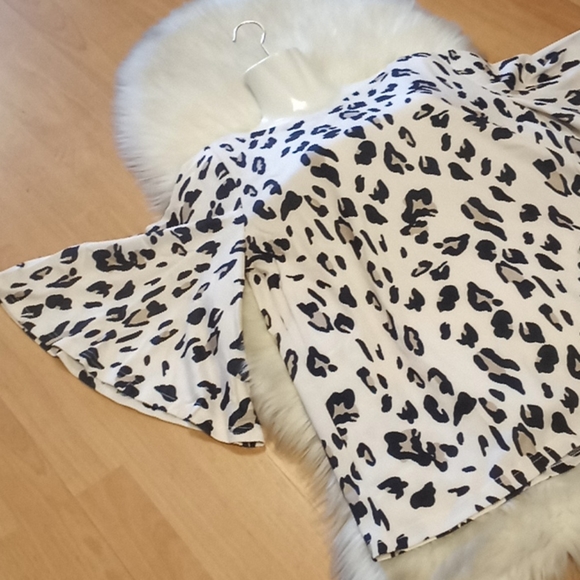 Tickled Teal Animal Print Knit Top - Picture 11 of 13